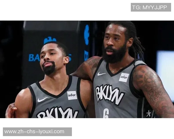 活塞与篮网激战正酣球迷期待精彩对决与逆转时刻